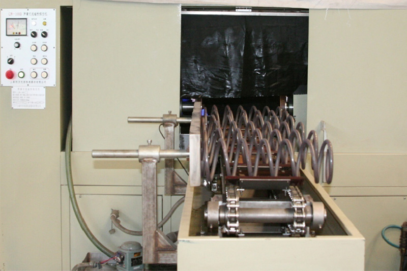 Magnetic particle testing equipment